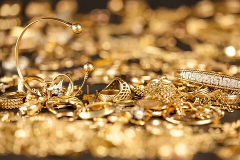 price of gold last 5 years